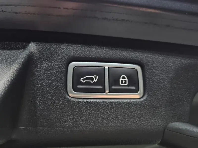 2022 Kia Sorento с пробегом 23 382 км