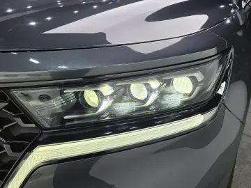2022 Kia Sorento с пробегом 23 382 км