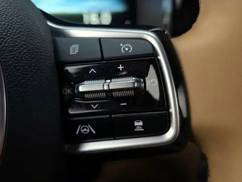 2022 Kia Sorento с пробегом 45 069 км