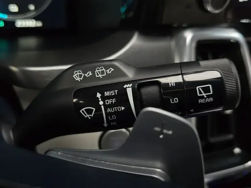 2022 Kia Sorento с пробегом 23 382 км