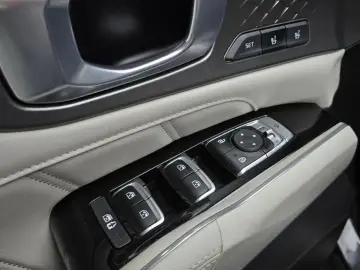 2022 Kia Sorento с пробегом 23 382 км