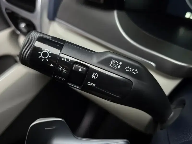 2022 Kia Sorento с пробегом 23 382 км