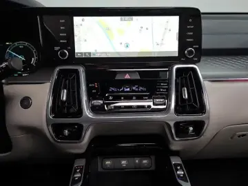 2023 Kia Sorento с пробегом 30 982 км