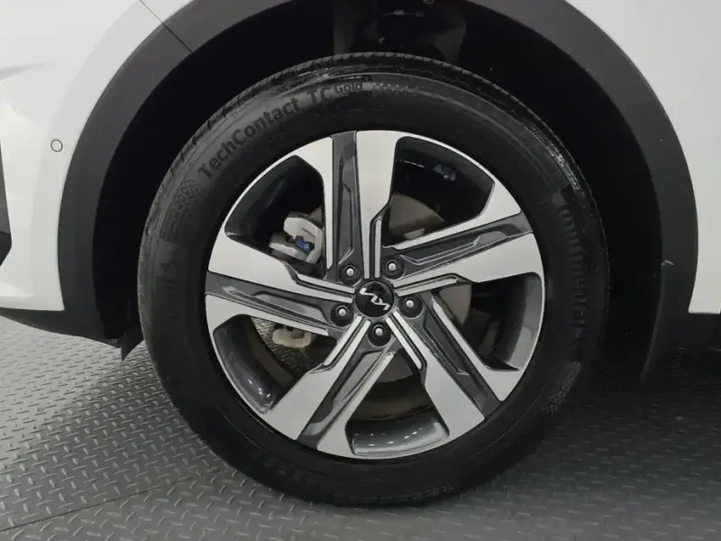 2023 Kia Sorento с пробегом 67 166 км