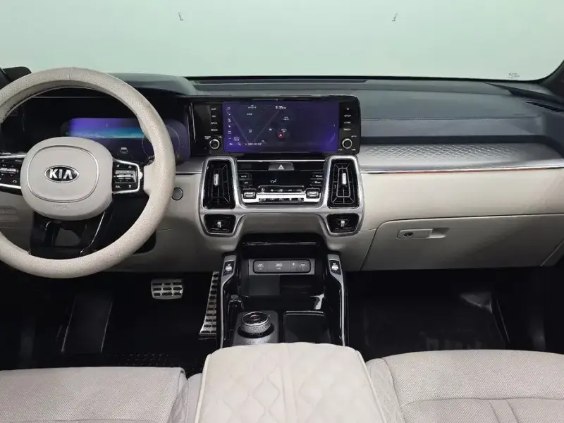 2020 Kia Sorento с пробегом 81 929 км