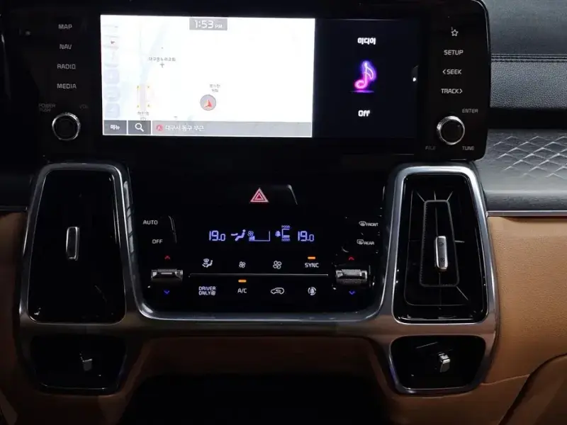 2023 Kia Sorento с пробегом 67 166 км