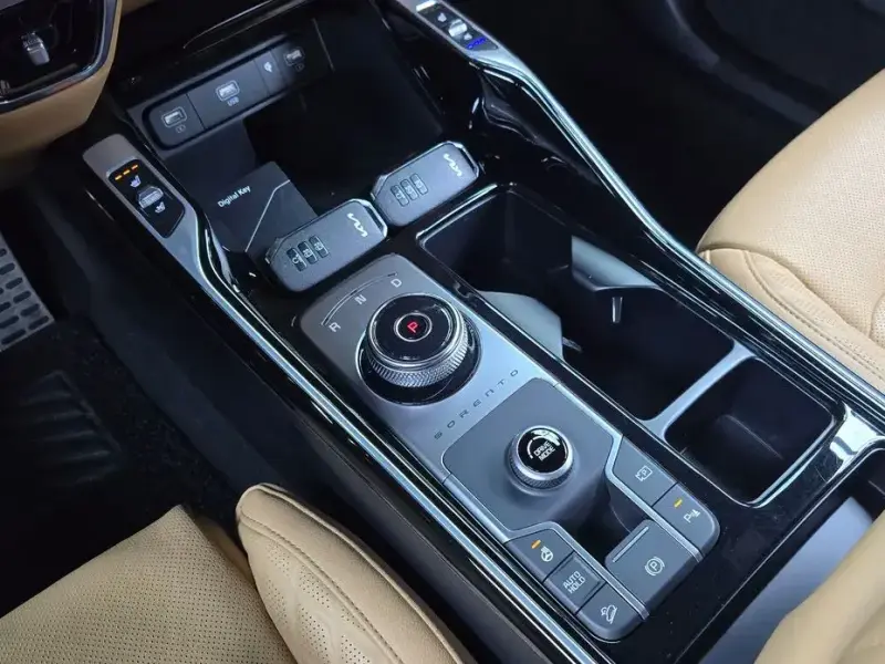 2022 Kia Sorento с пробегом 29 015 км
