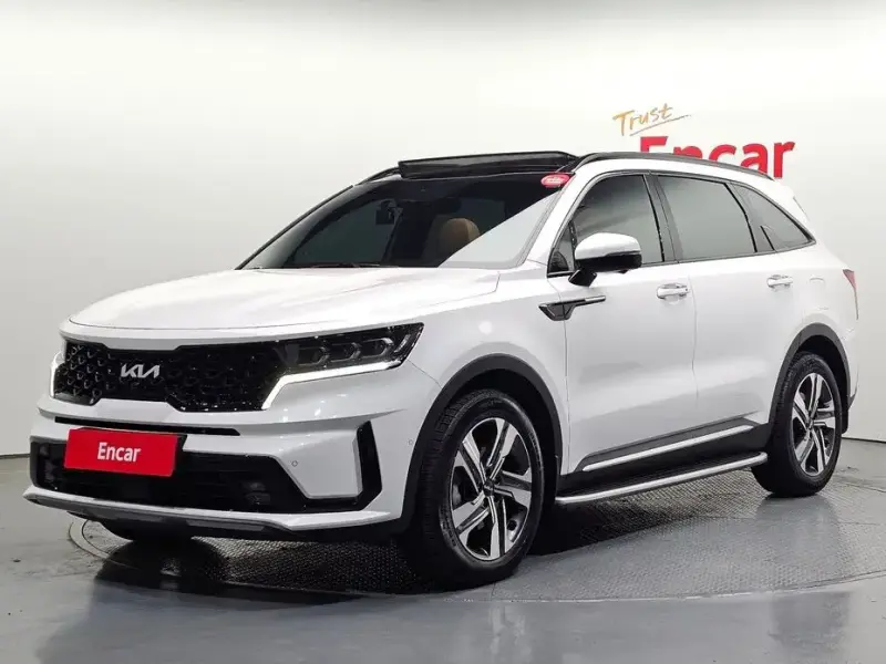 2023 Kia Sorento с пробегом 28 830 км