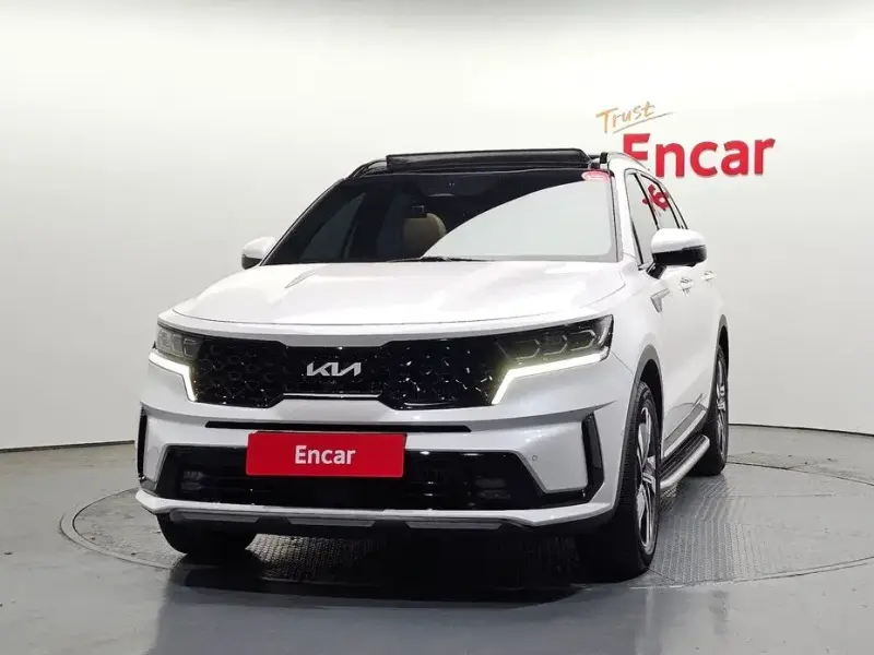 2023 Kia Sorento с пробегом 28 830 км