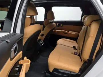 2022 Kia Sorento с пробегом 49 610 км