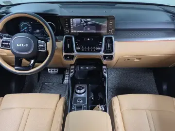 2022 Kia Sorento с пробегом 62 371 км