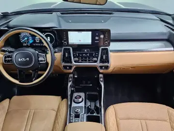 2022 Kia Sorento с пробегом 30 857 км