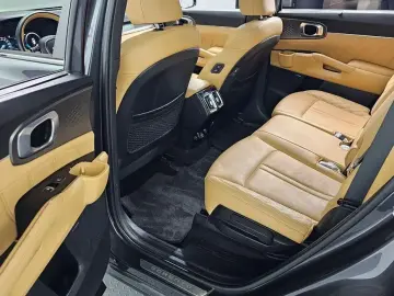 2022 Kia Sorento с пробегом 30 857 км