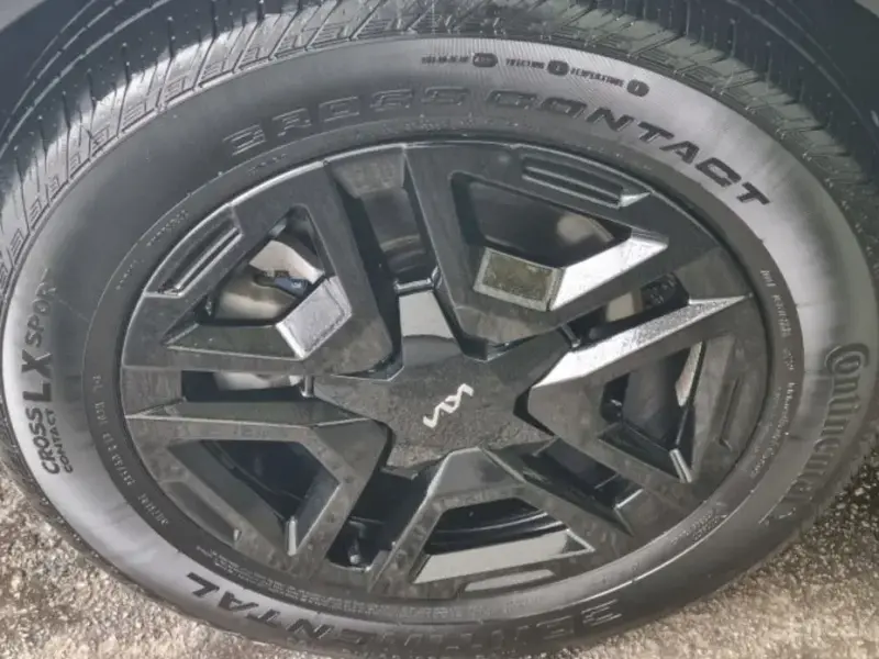 2024 Kia Sorento с пробегом 62 129 км