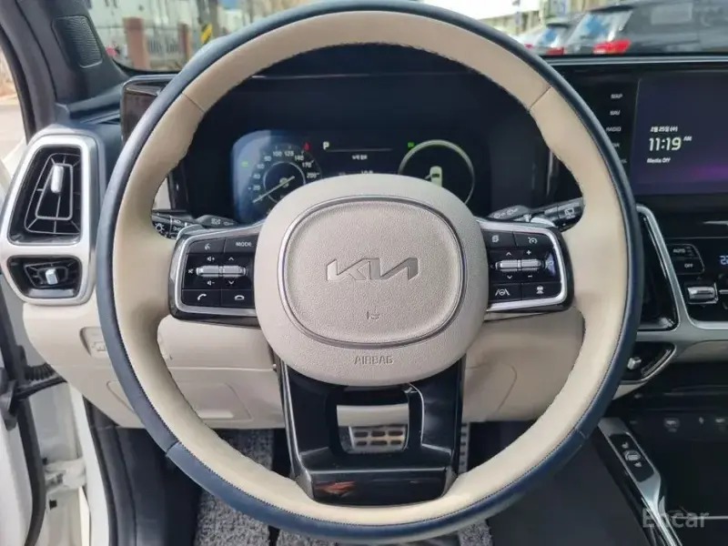 2022 Kia Sorento с пробегом 87 492 км