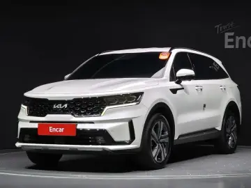 2023 Kia Sorento с пробегом 43 023 км