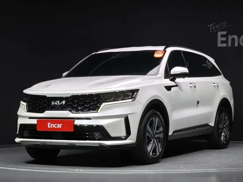 2023 Kia Sorento с пробегом 43 023 км