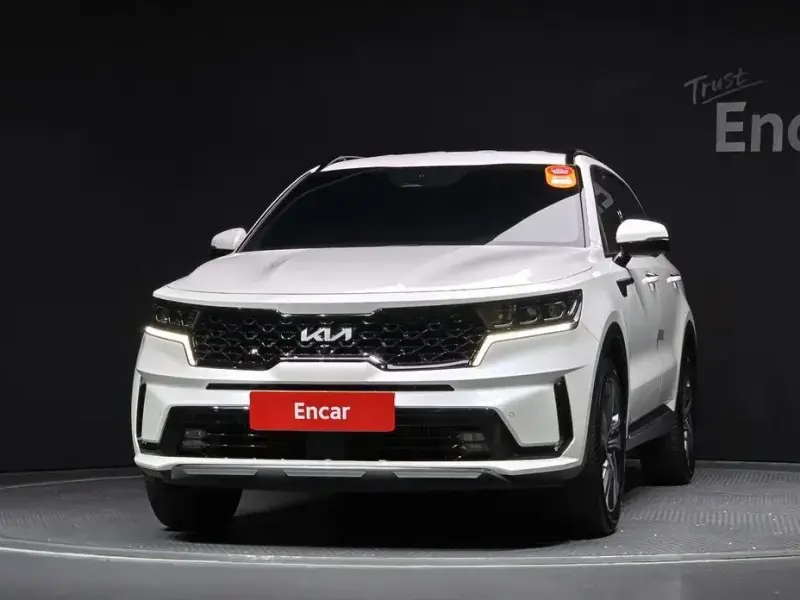 2023 Kia Sorento с пробегом 43 023 км