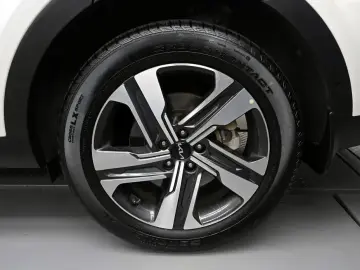 2023 Kia Sorento с пробегом 43 023 км