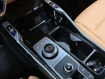2023 Kia Sorento с пробегом 43 023 км