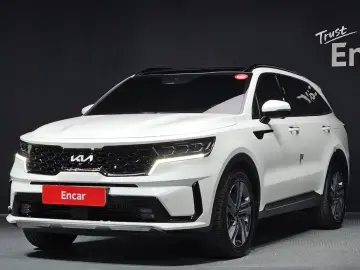2023 Kia Sorento с пробегом 10 080 км