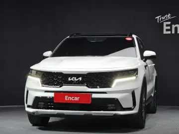 2023 Kia Sorento с пробегом 10 080 км