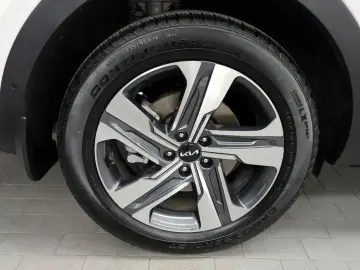 2023 Kia Sorento с пробегом 10 080 км