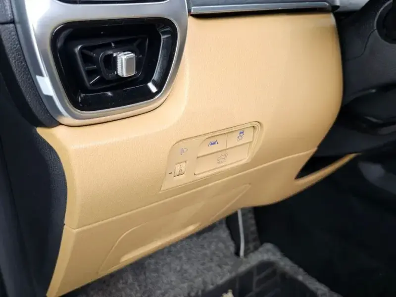2023 Kia Sorento с пробегом 38 760 км