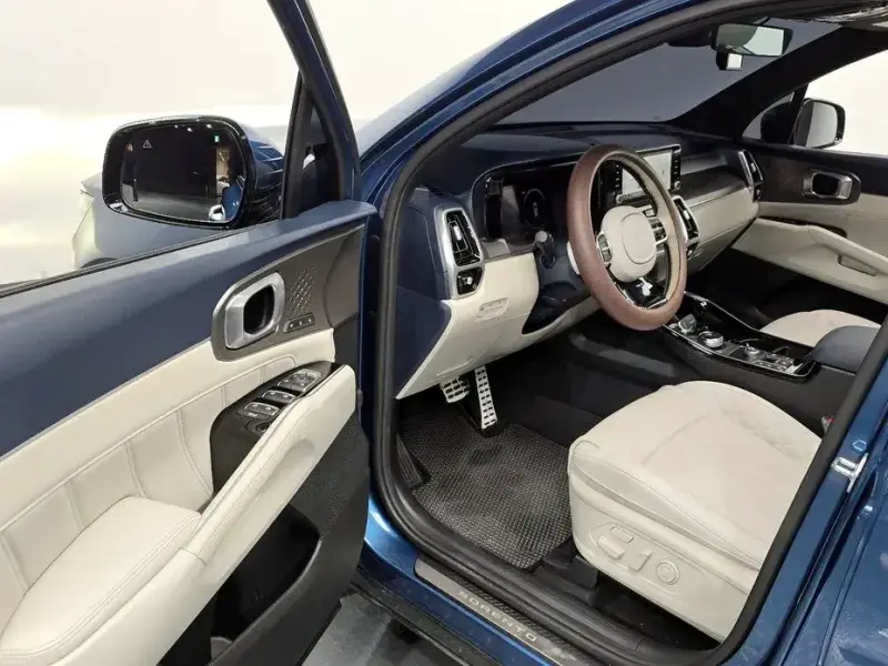 2021 Kia Sorento с пробегом 42 683 км