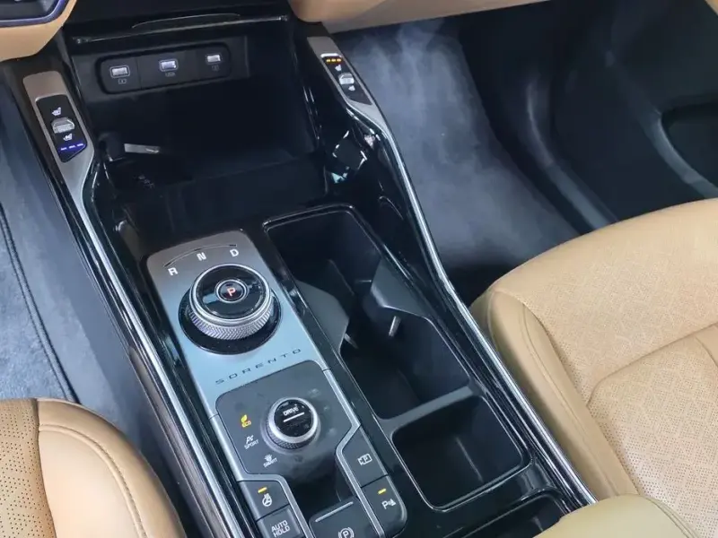 2022 Kia Sorento с пробегом 127 023 км