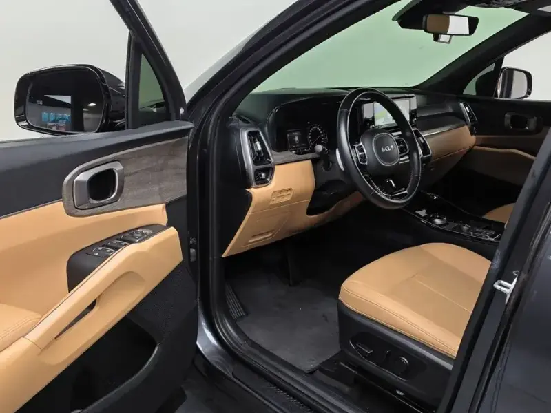 2022 Kia Sorento с пробегом 127 023 км