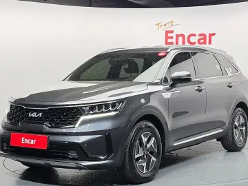 2023 Kia Sorento с пробегом 19 983 км