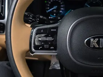 2020 Kia Sorento с пробегом 98 013 км
