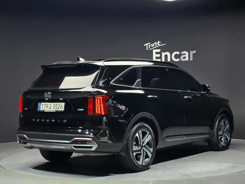 2020 Kia Sorento с пробегом 80 771 км
