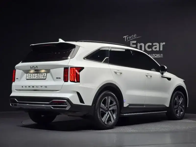 2022 Kia Sorento с пробегом 56 153 км