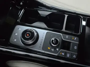 2022 Kia Sorento с пробегом 56 153 км