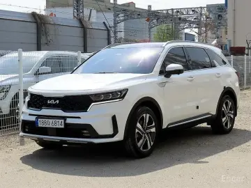 2023 Kia Sorento с пробегом 49 400 км