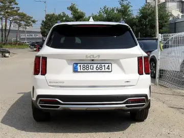 2023 Kia Sorento с пробегом 49 400 км