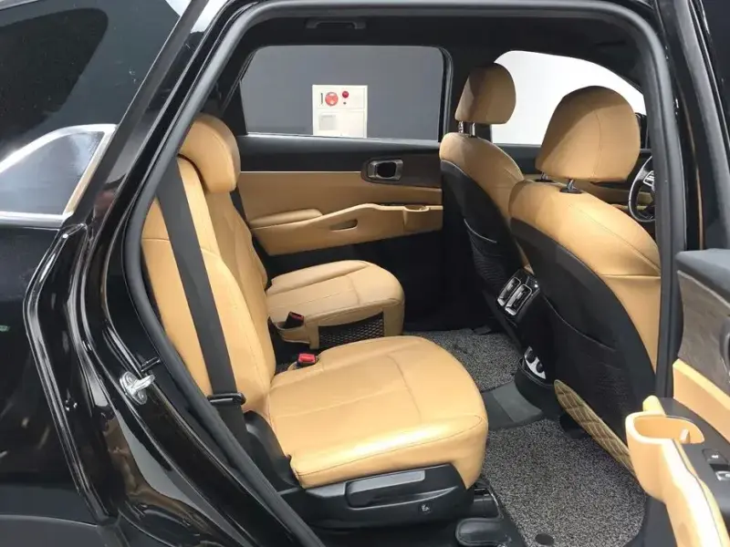 2021 Kia Sorento с пробегом 90 916 км