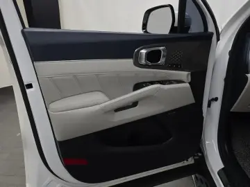 2022 Kia Sorento с пробегом 56 153 км