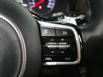 2021 Kia Sorento с пробегом 90 916 км