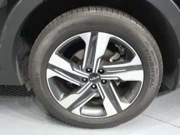 2021 Kia Sorento с пробегом 90 916 км