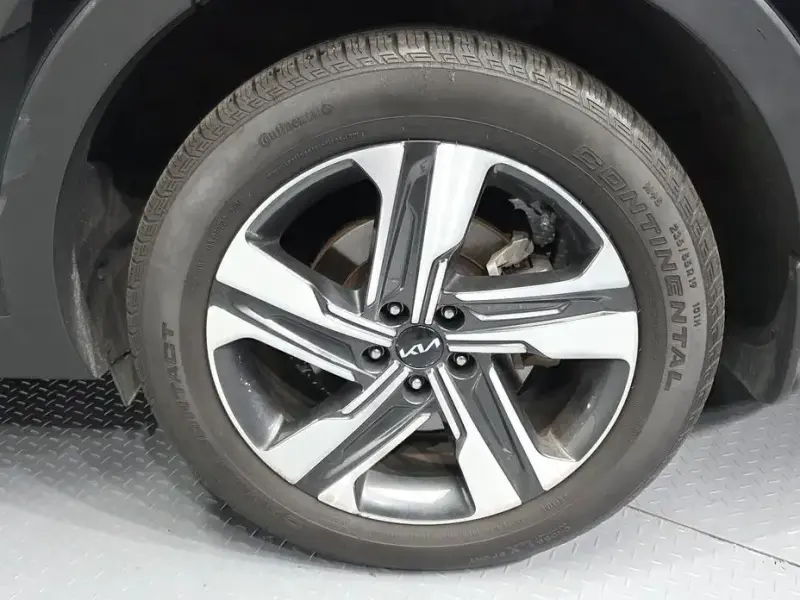 2021 Kia Sorento с пробегом 90 916 км