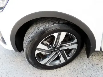 2023 Kia Sorento с пробегом 49 400 км