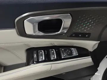 2022 Kia Sorento с пробегом 56 153 км
