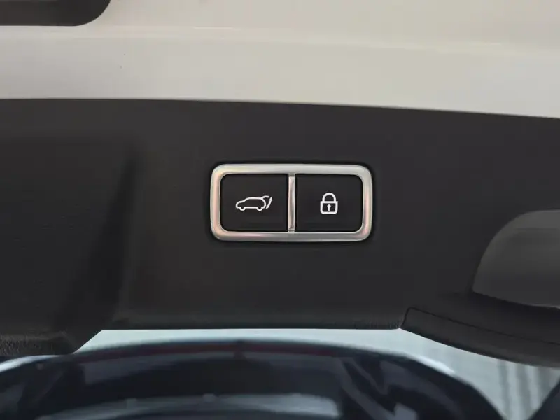 2022 Kia Sorento с пробегом 56 153 км