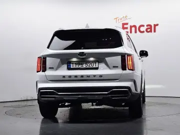 2021 Kia Sorento с пробегом 23 984 км