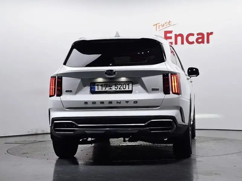 2021 Kia Sorento с пробегом 23 984 км