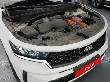 2021 Kia Sorento с пробегом 23 984 км