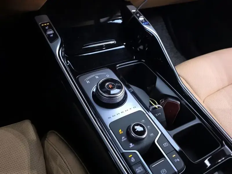2021 Kia Sorento с пробегом 27 742 км